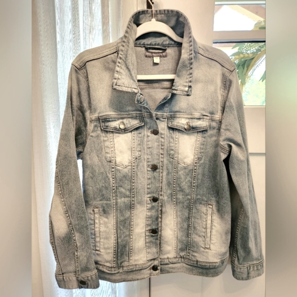 NWT-Garnet Hill Light Blue Denim Jean Jacket - Picture 10 of 10